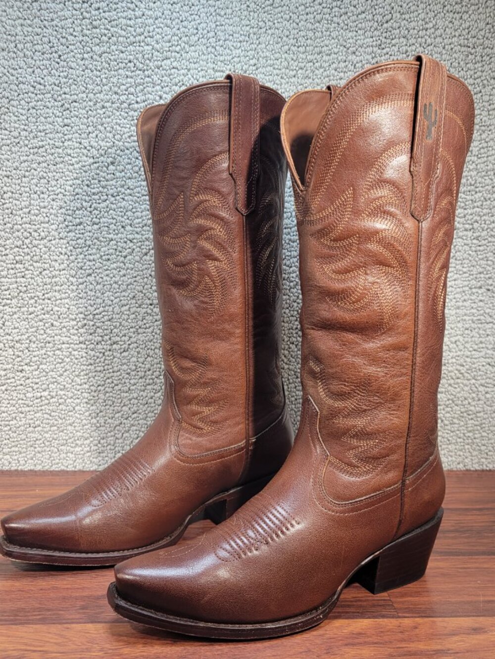 Tecovas The Annie Women's Size 8B Sequoia Cowhide Cowgirl Boots